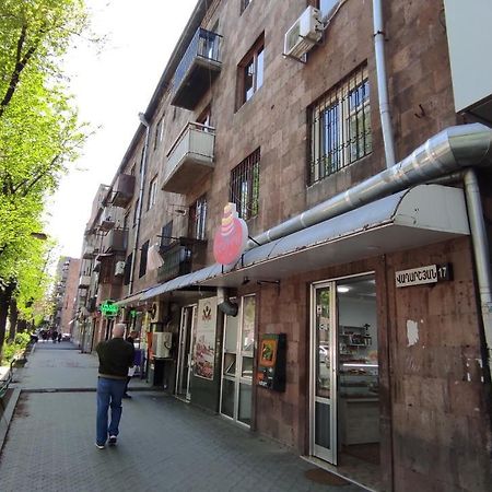 Appartment Lux, 2 Bedroom Yerevan Ngoại thất bức ảnh