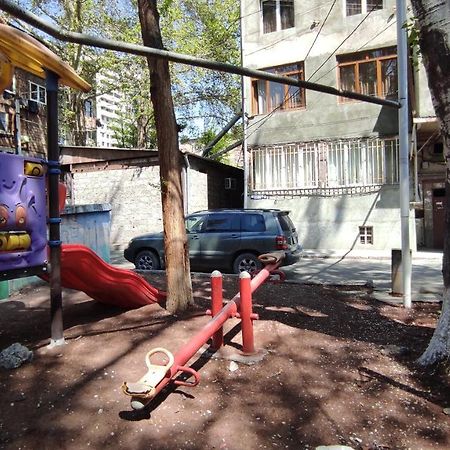 Appartment Lux, 2 Bedroom Yerevan Ngoại thất bức ảnh