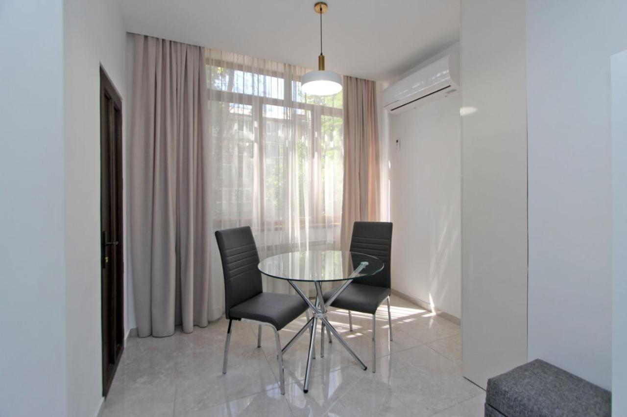Appartment Lux, 2 Bedroom Yerevan Ngoại thất bức ảnh
